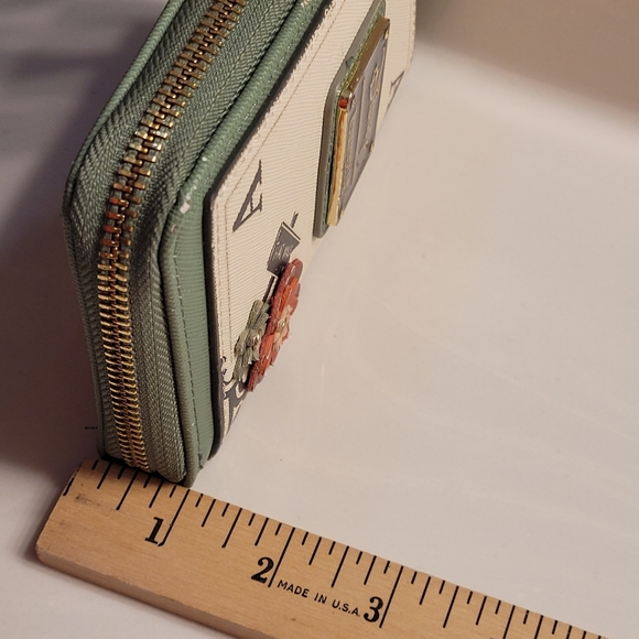 Alice in Wonderland Floral Playing Card Small Zip Wallet - LOUNGEFLY x DISNEY - Picture 4 of 16